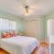 Spring Hill Home Private Pool, 9 Mi to Beach! - Spring Hill