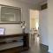 Warm and Spacious 5BR Home w WIFI and Multiple Parking - Weetangerra