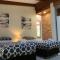 Warm and Spacious 5BR Home w WIFI and Multiple Parking - Weetangerra