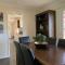 Warm and Spacious 5BR Home w WIFI and Multiple Parking - Weetangerra