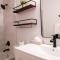Bluff Condo 4033