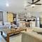 Revamped Studio With Soaking Bathtub #40-4 - مدينة اوكلاهوما