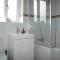 Portland Mews - 3 Bed Holiday Home By Premier Serviced Accommodation