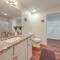 LaBelle Apartment, Close to Parks!
