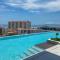 Lounge on big balcony, pool and gym - 巴亚尔塔港