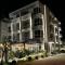 Al Mare Apartments