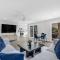 3 BDRM Ocean View Condo - برادنتون بيتش