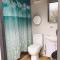 D5 Nordic Nook - 1 King Suite - Drumheller