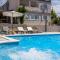 Villa Relax, private pool,barbecue!