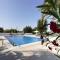 Beachside 1-bed with huge veranda