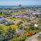 Sand and Sea Beach House - Meredith Lodging
