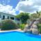 Stylish Fully Loaded Turquoise Getaway - Coco