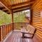 Cozy Upscale Cabin Wfireplace, Hot Tub
