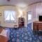 Historic Cary House Hotel