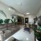 Seaview 2 bedroom unit near Mactan International Airport