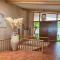 4757 Windsor Bl.