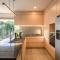 modern immaculate residence in mount wellington - 奥克兰