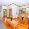 Wescot Villas Sky View