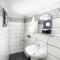 White Side Suites