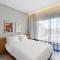 Hotel 48