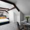 Luxury Modern Suite in Marazion with Parking