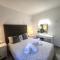 R795 Capistrano Playa Apt 610 - Nerja