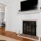 Cheerful 3 Bedroom Home, Walk To Uvastadium