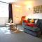 Sleeps 10, Free parking, close to Science Park, King size bed - Milton
