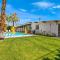 Mid-Century Home, 5-min to downtown, HUGE Pool & Spa - Palm Springs