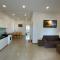 Pearl Service Apartment