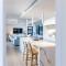 The Hamptons Lake House - Noosa Heads Luxury House