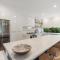 Shepherds Delight-Access Friendly-Linen Included - Goolwa South