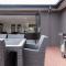 Perfect for groups and large families - Sleeps 12 - Newstead
