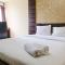 Homey 2BR at 21st Floor Galeri Ciumbuleuit 1 Apartment By Travelio - Bandung