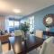 Modern Beachfront with Ocean Views - Infinity G9, Blouberg, Cape Town