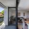 Central Southern Suburbs Leafy Village Neighbourhood - 开普敦