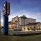 Comfort Suites near Robins Air Force Base