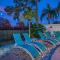 Heated POOL Tropical Oasis! Hot Tub & Close Beach - Seminole