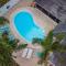 Heated POOL Tropical Oasis! Hot Tub & Close Beach - Seminole