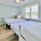 Charming 3 bedroom Beach Front Cottage