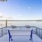 Luxury Waterfront Holiday Home