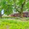 Cozy Abode about 3 Mi to Indiana Dunes Natl Park