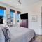 Corner View Broughton Penthouse with FREE Reserved Parking - سافانا