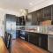 Corner View Broughton Penthouse with FREE Reserved Parking - سافانا