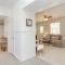 Stella Mia Lower by Bryant Real Estate - رايتسفيل بيتش