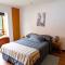 Hostal Mochiliers Bed and Breakfast