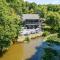 1 Streamside