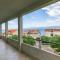 Apartment Duce beach