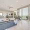 Pool and Coastline Views Luxe La Jolla Home - San Diego