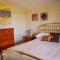 The Gregan Retreat with private beach